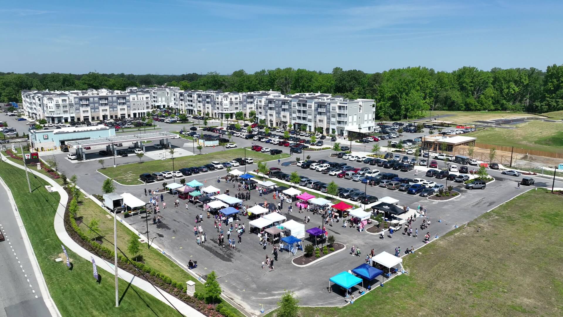 A view from the air showing the Bridgeport North Suffolk Farmers Market in May 2023